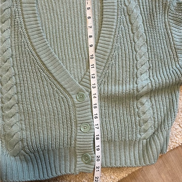 H&M Light Green Cable Knit Cardigan - Picture 8 of 9